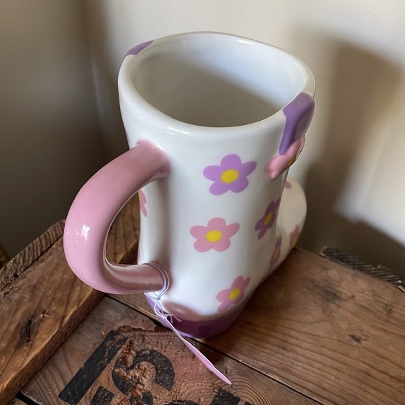 Adorable Boot Mug!‎ - Picture 3 of 3